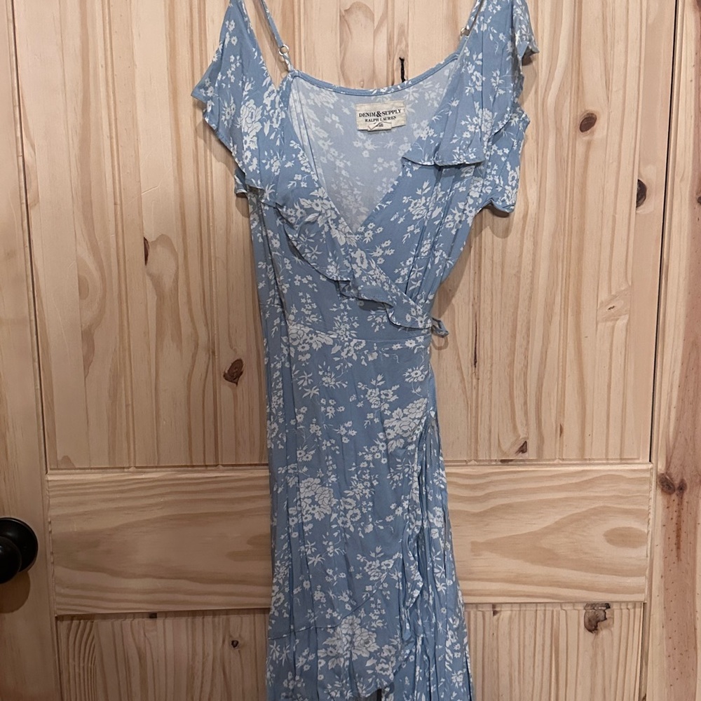 Denim and supple Ralph Lauren wrap dress - Picture 2 of 4